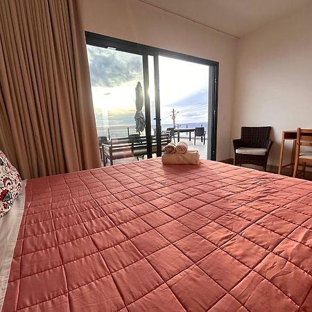 Calheta Ocean View Family Apartment - Air Condition Estreito Da Calheta エクステリア 写真